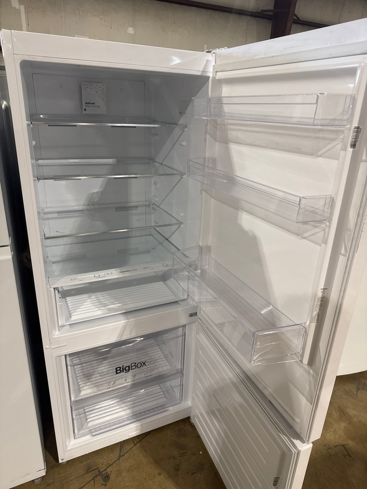 Summit 27in Bottom Freezer Refrigerator Model#FFBF151W (22)