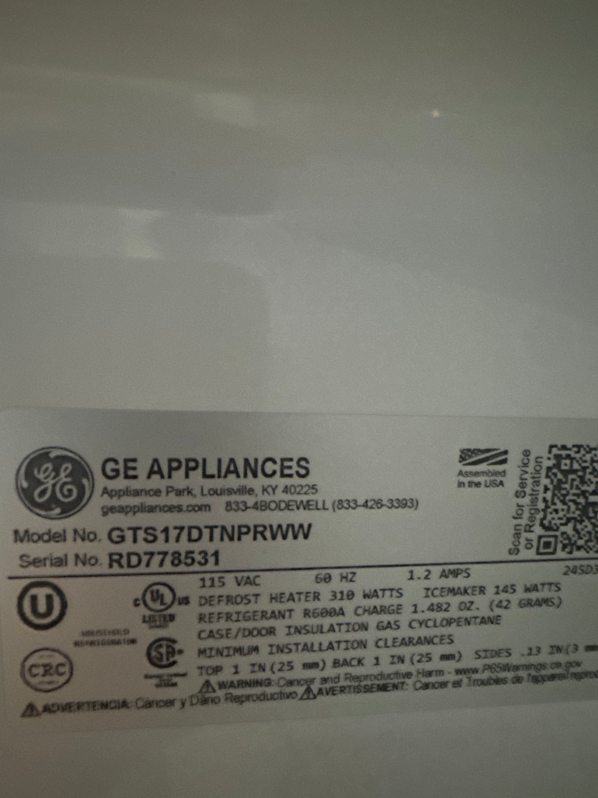 GE 28in Top Freezer Refrigerator Model#GTS17DTNPRWW Serial#RD778531 (HD934)