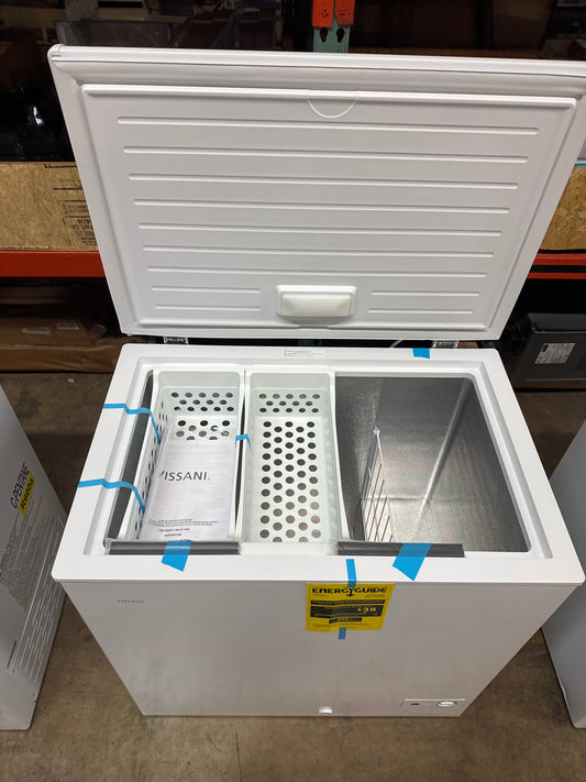 Vissani 7.0cu.ft Manual Defrost Chest Freezer Model#DCM7QWBWW Serial#TA232243 (P02)