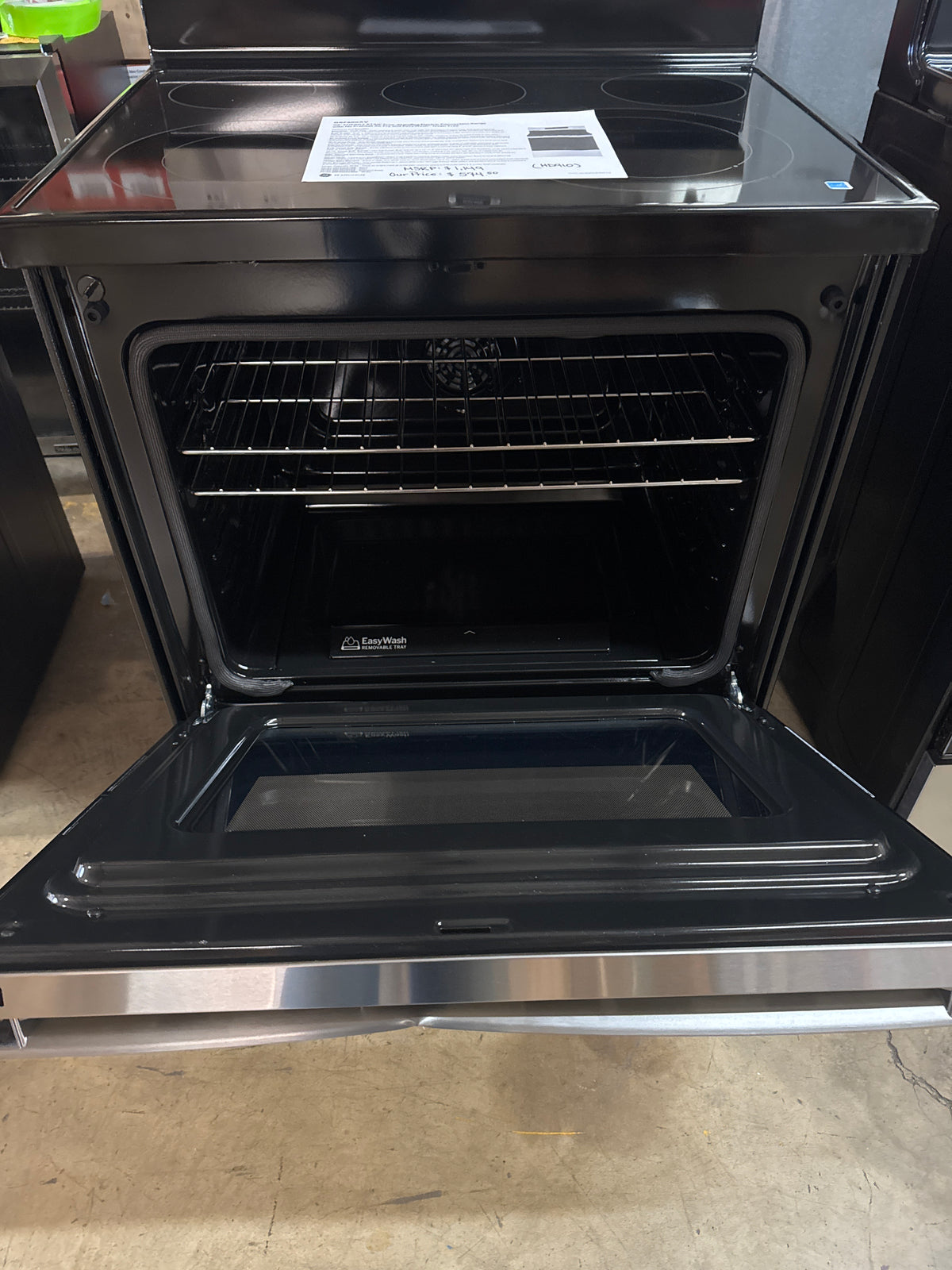 GE Electric Range Model#GRF600AV2SS Serial#MD135808Q (HD910)