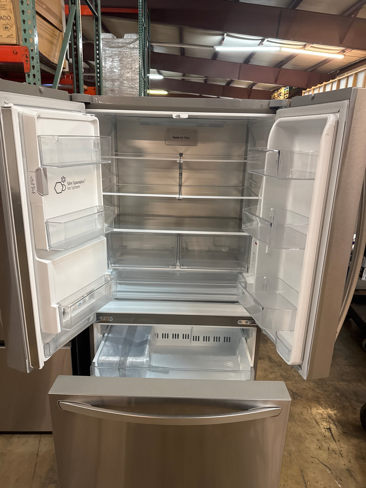 LG 36in French Door Refrigerator Model#LCFC26XSS Serial#602KRTA3S465 (09)