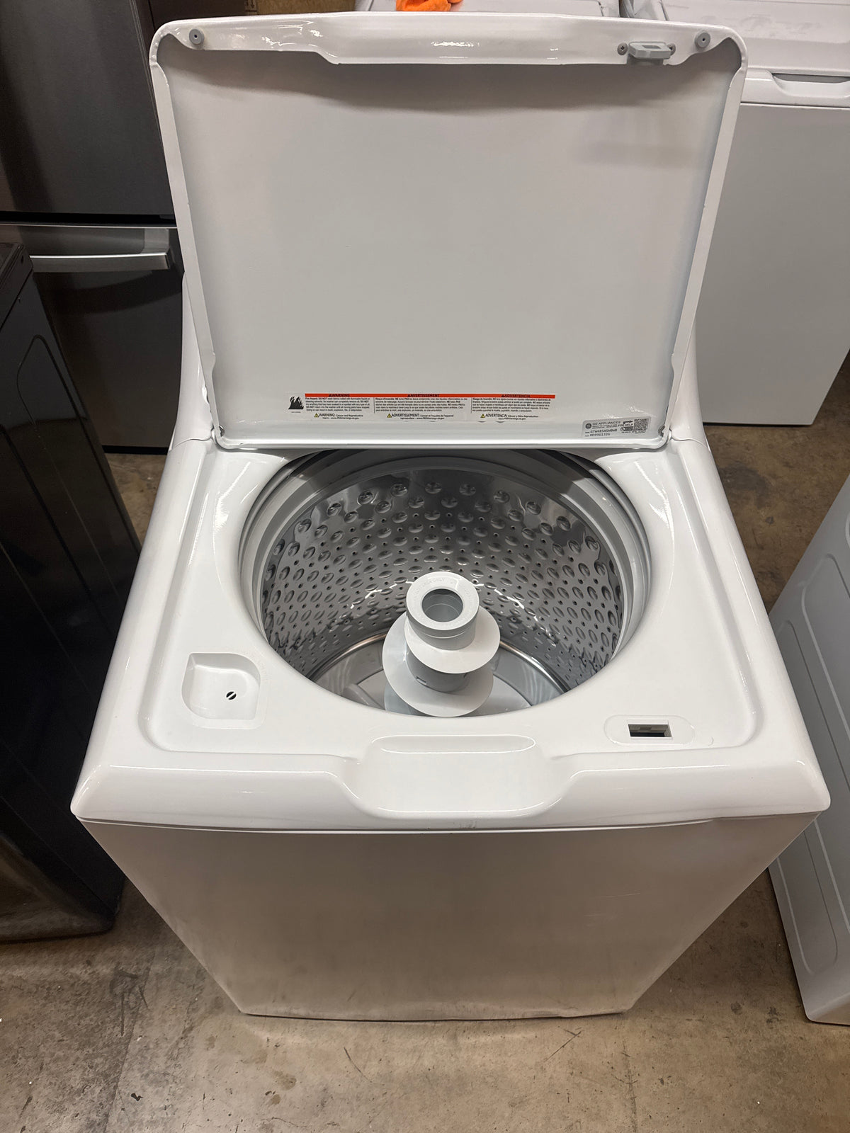 GE 4.5cu.ft Top Load Washer Model#GTW485ASWOWB Serial#MD996132G (HD937)