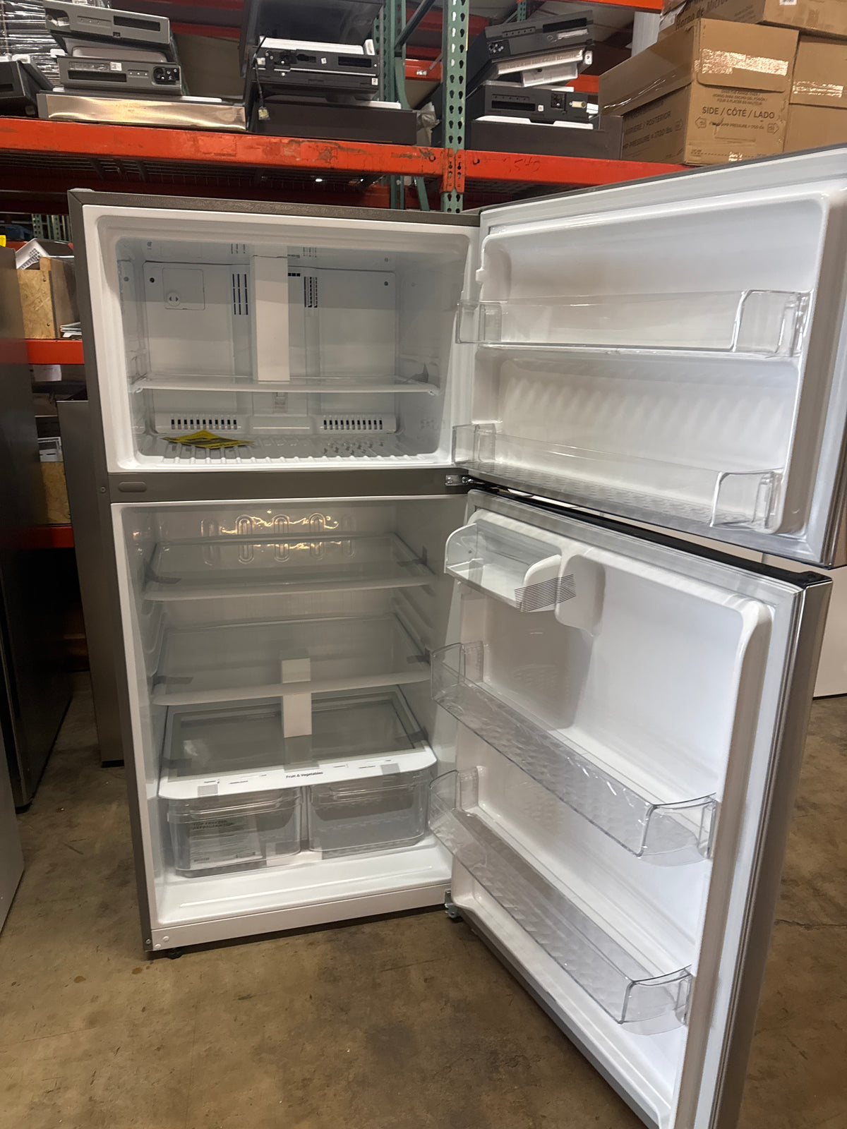 LG 33in Top Freezer Refrigerator Model#LHTNS2403S Serial#604MRWV3T289 (HD922)