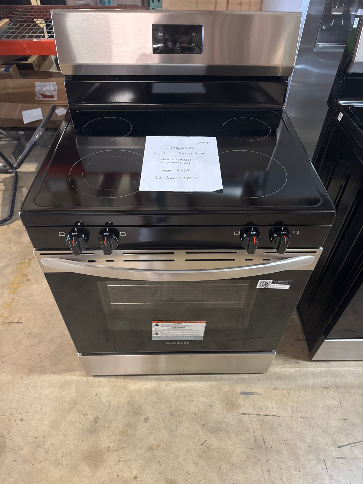 Frigidaire 30in Electric Range Model#FCREH050BSA Serial#VF63262285 (HD927)