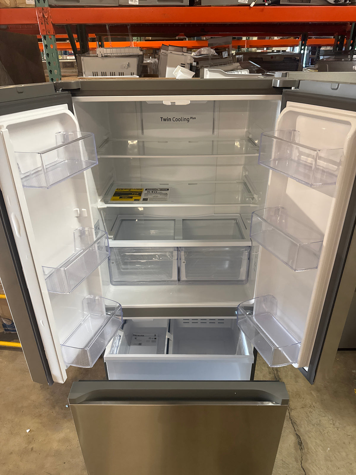 Samsung 33in French Door Refrigerator Model#RF18A5101SR Serial#0HX24DBL505143Y (52)