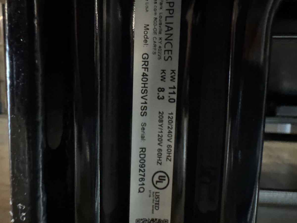 GE 30in Electric Range Model#GRF40HSV1SS Serial#RD092761Q (HD901)