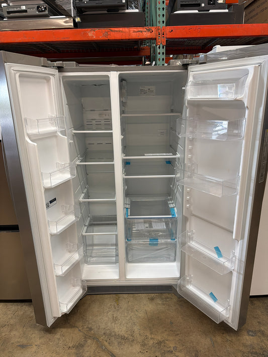 Frigidaire 36” Side by Side Refrigerator Model #FRSN2610AF Serial #4A62200971 (05)