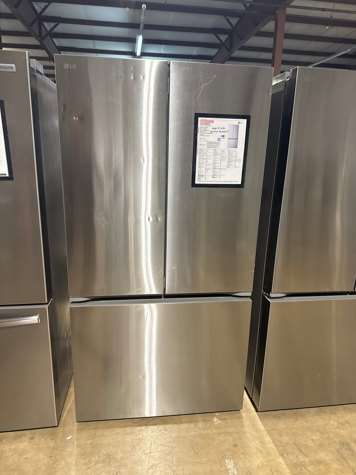 LG 36in French Door Refrigerator Model#LRFLS3216S Serial#607MRTT00801 (65)