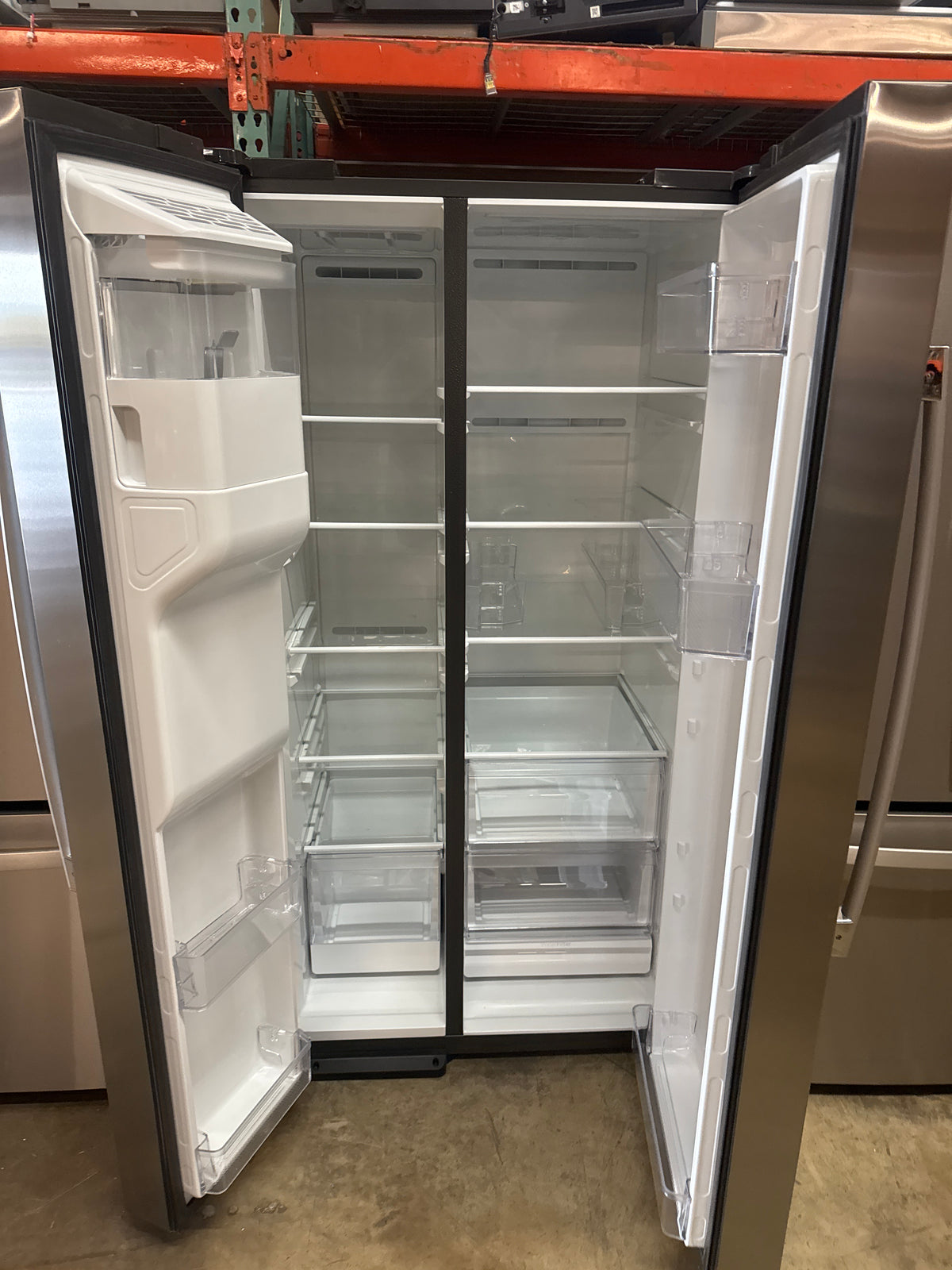 GE 36in Side by Side Refrigerator Model#GSS28NYYBHFS Serial#FD475449 (HD943)