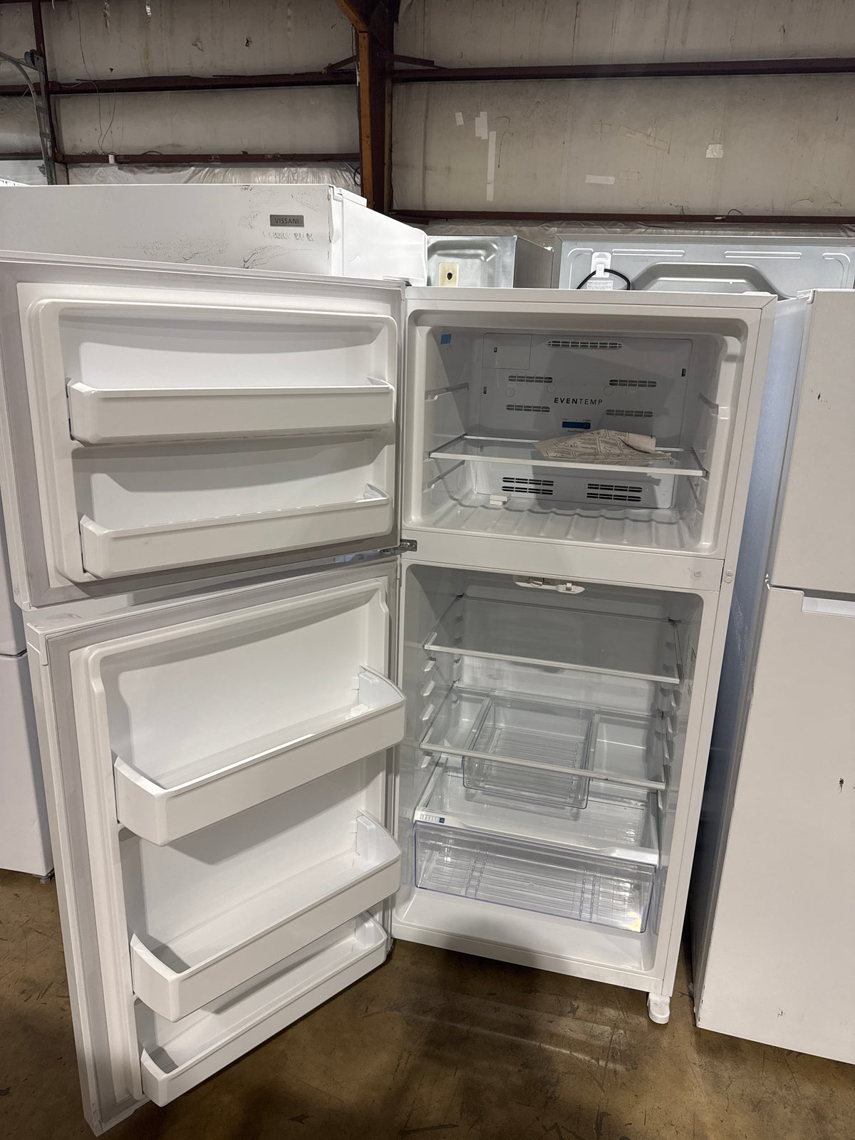 Frigidaire 28in Top Freezer Refrigerator Model#FFTR1425VW05 Serial#1K54571904 (20)