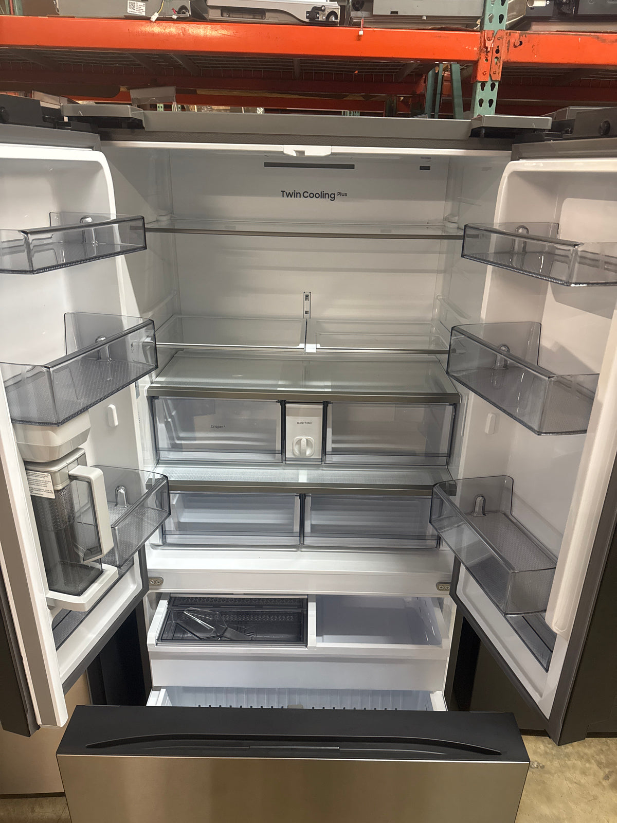 Samsung 36in French Door Refrigerator Model#RF24BB6200QL Serial#1H8343AY900078M (94)