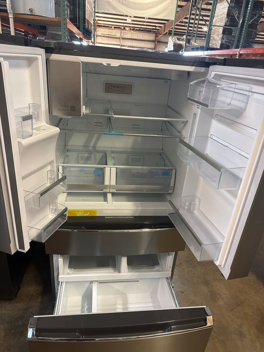 Frigidaire Gallery 36in 4-Door French Door Refrigerator Model#GRMS2773AF01 Serial#1K42984127 (63)