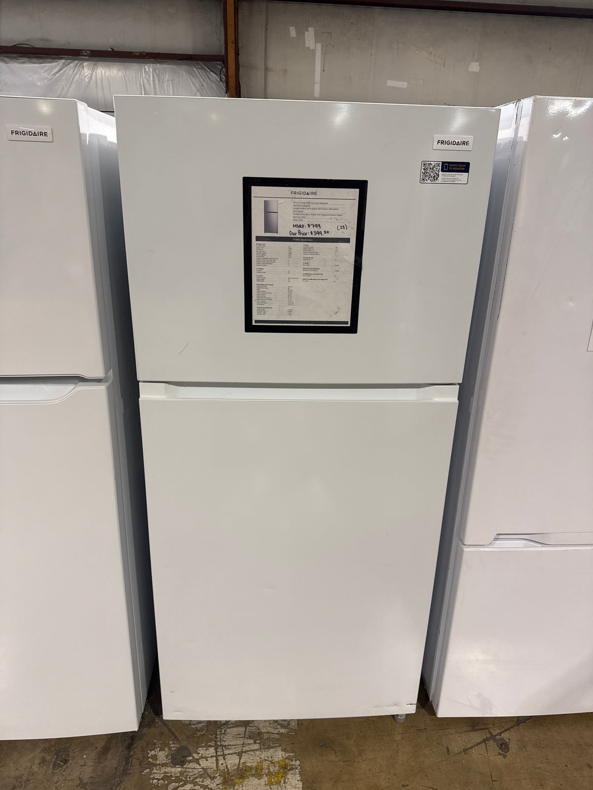 Frigidaire 30in Top Freezer Refrigerator Model#FRTE1936AW Serial#KA60606366 (23)