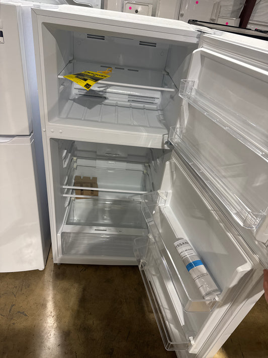 Vissani 28in Top Freezer Refrigerator Model#MDTF14WH5 (19)