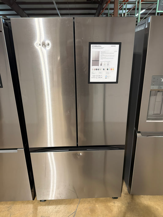 Samsung Bespoke 36” French Door Refrigerator Model #RF30BB6200QL  Serial #0BM84BCXC00162L (27)