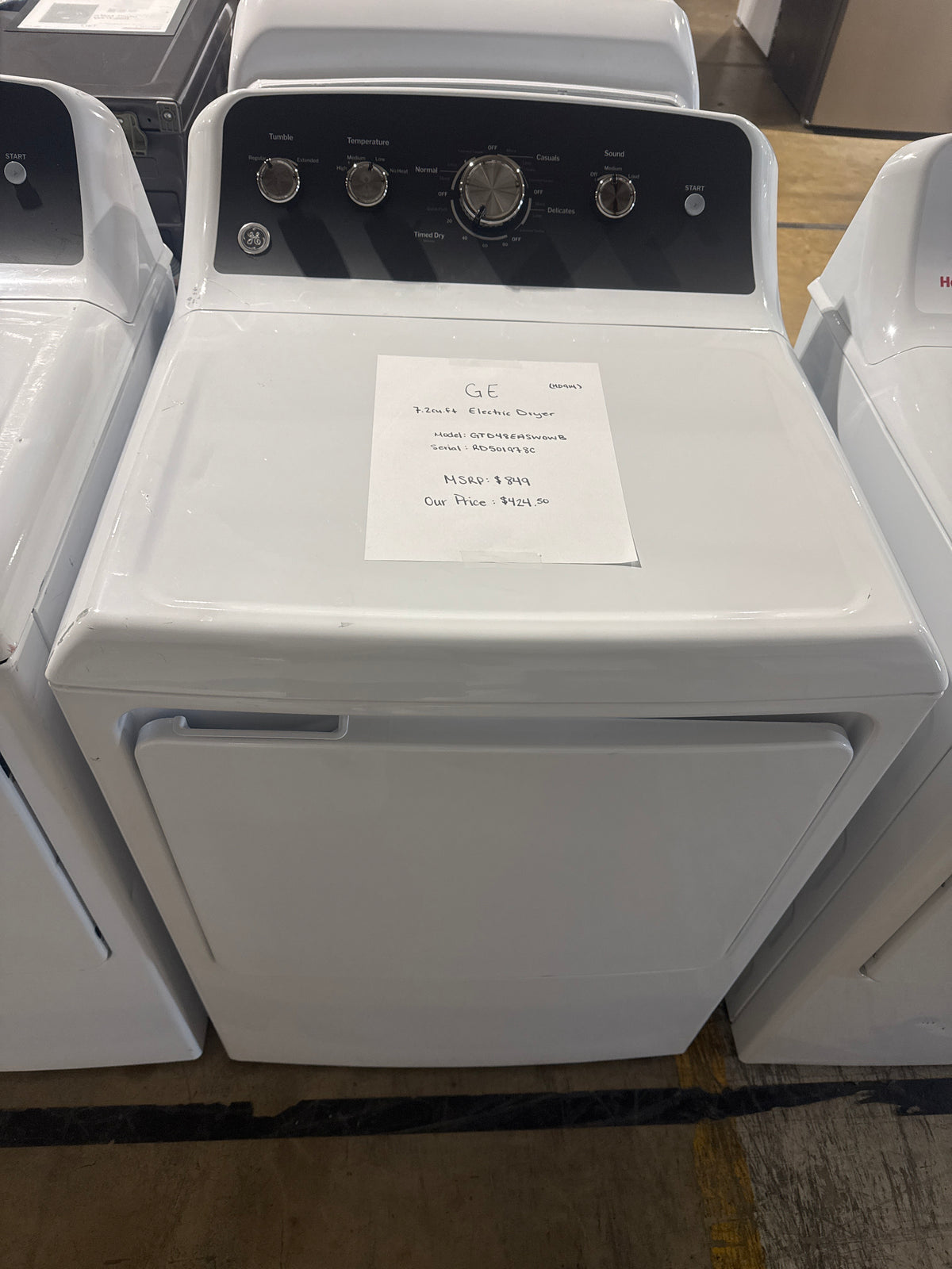 GE 7.2cu.ft Electric Dryer Model#GTD48EASWOWB Serial#RD501978C (HD915)