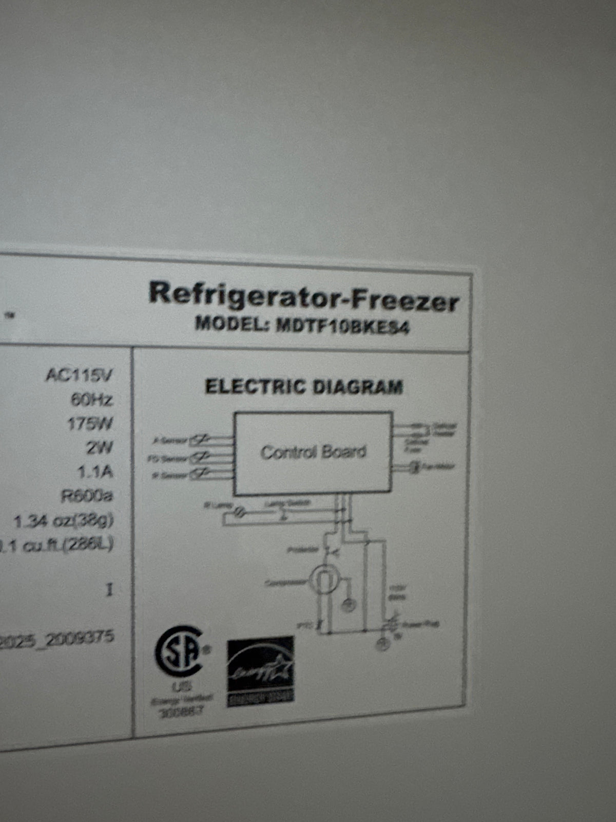 Vissani 10.1cu.ft Top Freezer Refrigerator Model#MDTF10BKES4 (P15)