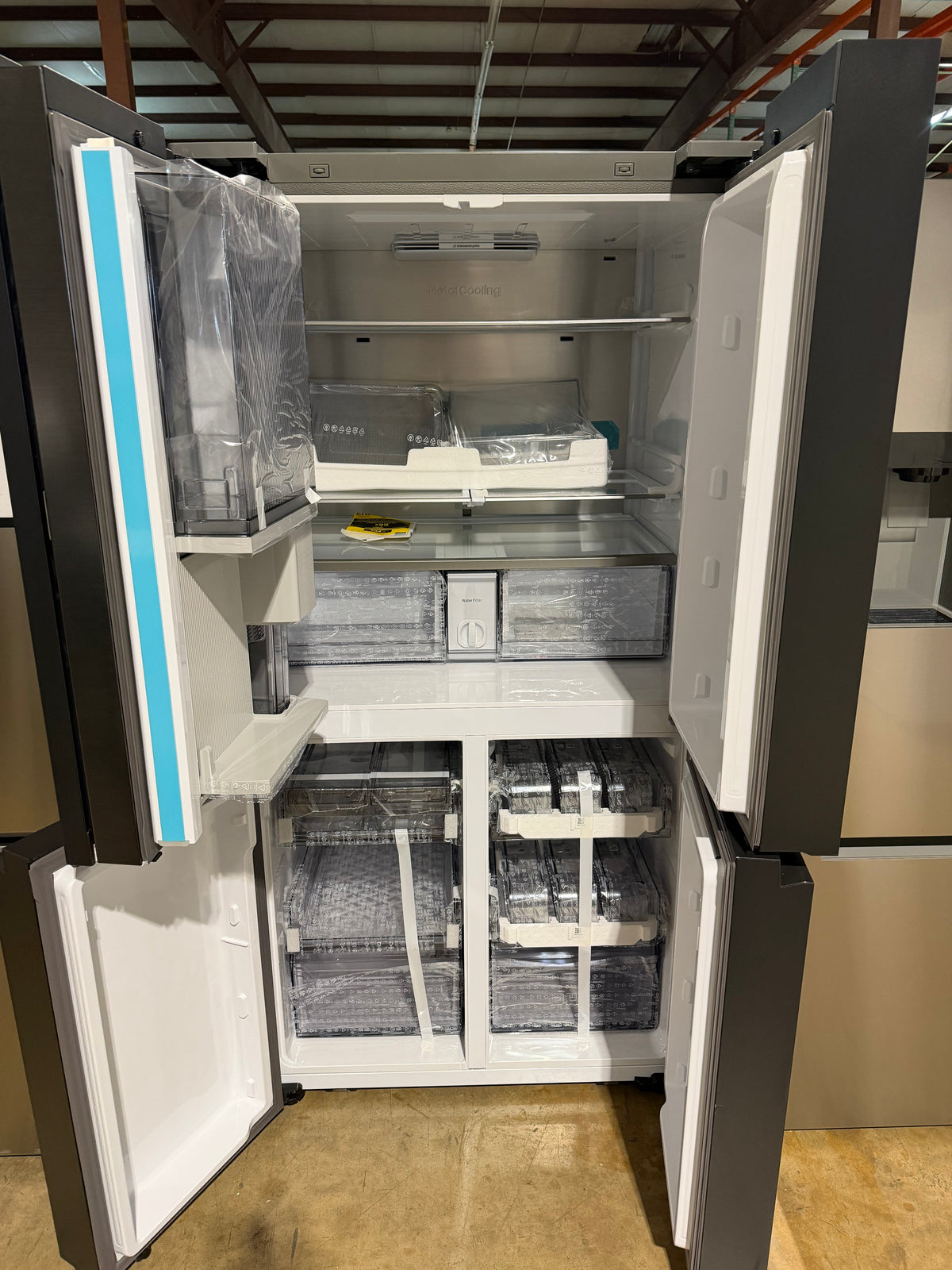 Samsung Bespoke 36" 4 Door Refrigerator Model #RF29DB9750  Serial #1MZC43AX100213M (29)