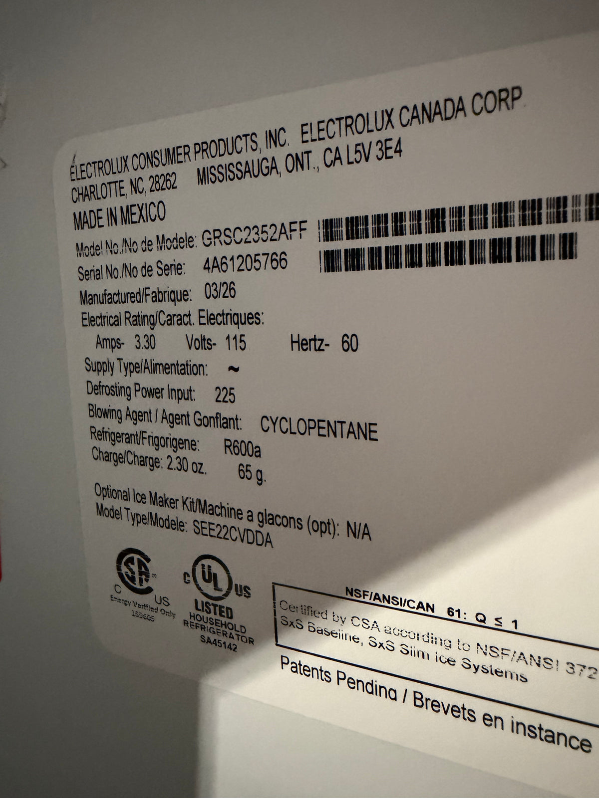 Frigidaire Gallery 36" Side by Side Refrigerator Model #GRSC2352AFF  Serial #4A61205766 (31)